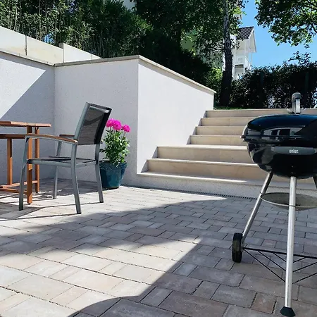 Klein Aber Fein Mitten In * 빈츠